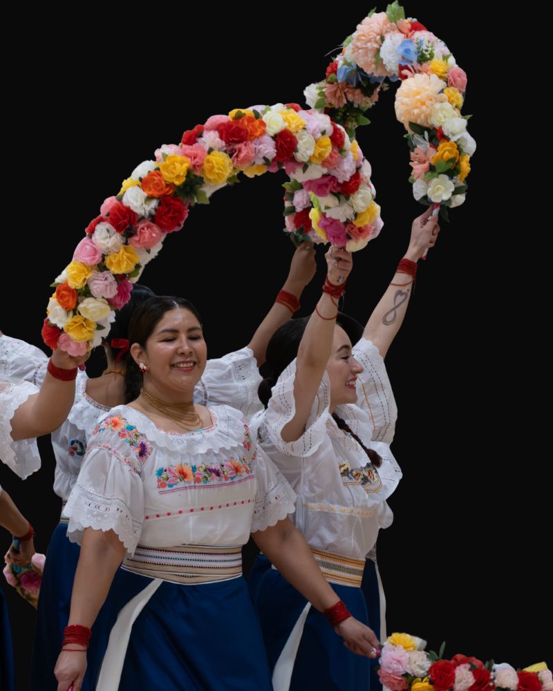 Viva Huellas Latinas